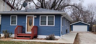 4720 NE 33rd Ct, Des Moines, IA 50317