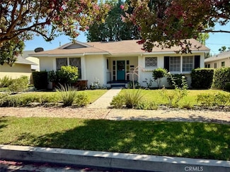 19200 Calvert St, Tarzana, CA 91335