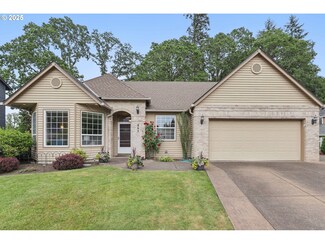 862 SE 63rd Dr, Hillsboro, OR 97123