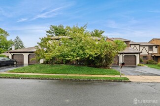20 Hampton Way, Sayreville, NJ 08872