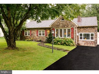 1226 Vilsmeier Rd, Lansdale, PA 19446