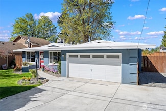 28443 15th Ave S, Federal Way, WA 98003
