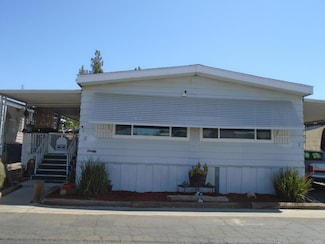 852 E Grangeville Blvd Unit 2, Hanford, CA 93230