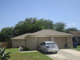 8842 Meadow Trace St, San Antonio, TX 78250