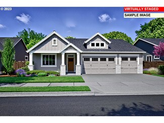 210 SE 18th Ave, Canby, OR 97013
