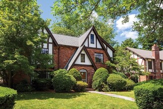 1515 Centre St, Newton Highlands, MA 02461