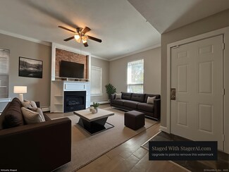 68 Morris St Unit 102, Hartford, CT 06114