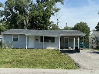 121 Saint Christopher Dr, East Saint Louis, IL 62206