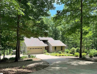 23 Quail Dr, Salem, SC 29676