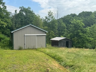 689 Sunset Rd, Canton, PA 17724