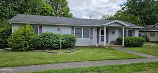 209 E Wagner St, Alger, OH 45812