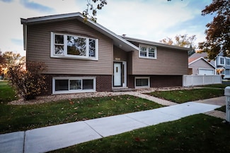 500 N Westwood Ave, Lombard, IL 60148