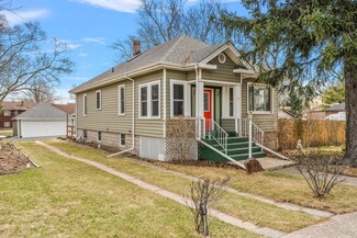 9107 Kleinman Rd, Highland, IN 46322