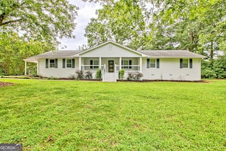 306 Tyrone Rd, Fayetteville, GA 30214