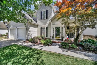 6514 Harburn Forest Dr, Charlotte, NC 28269
