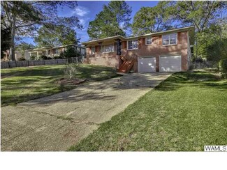 5806 Clearview Hills Dr, Cottondale, AL 35453