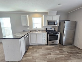 107 Beech Unit 107, Highland, MI 48357