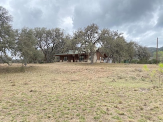 1300 Cattail Rd, Leakey, TX 78873