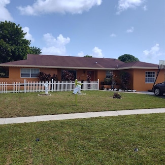 870 Gardenia Dr, Royal Palm Beach, FL 33411