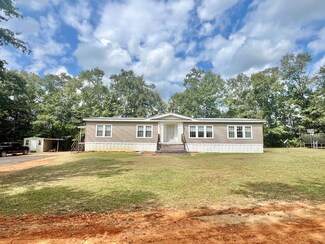 2018 Johnny Murphy Rd, Rehobeth, AL 36301