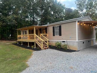 4973 Lakeplace Ln, Cedar Bluff, AL 35959