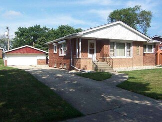 730 Campbell Ave, Chicago Heights, IL 60411