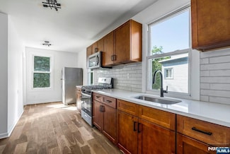 73 S 13th St Unit 2, Newark, NJ 07107