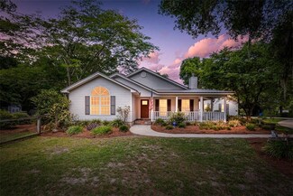 100 W Shore Ct, Brunswick, GA 31523