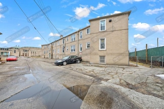 1000 Merton Rd, Highland Park, MI 48203