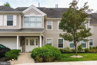 513 Eagles Chase Dr Unit 505, Lawrence Township, NJ 08648