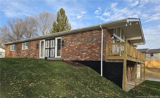 3009 Apache Dr, Jeffersonville, IN 47130