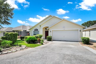 1520 Gulf Vue Dr, Haines City, FL 33844