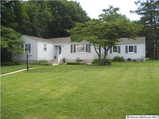 11 Lawrence Ave, West Long Branch, NJ 07764