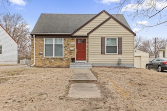 2924 Texa Tonka Ave, Saint Louis Park, MN 55426
