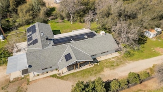 29039 Auberry Rd, Prather, CA 93651