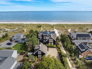 51 Wingaersheek Rd, Gloucester, MA 01930