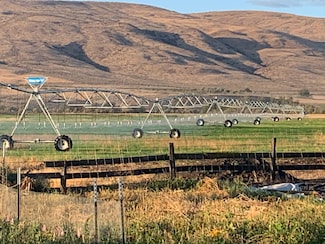 14530 W Rutherford Rd, Ahtanum, WA 98903