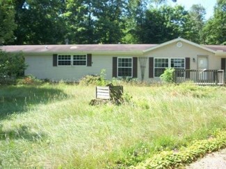 14931 Drummond Rd, Constantine, MI 49042