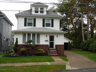 1932 Englewood Terrace, Kingston, PA 18704
