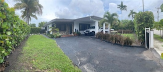 1051 NW 25th Ave, Miami, FL 33125