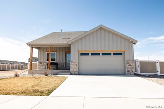 2106 Blue Norther Ln, Cheyenne, WY 82007