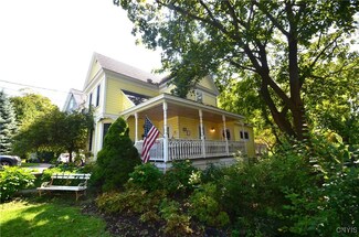 172 E Genesee St, Skaneateles, NY 13152