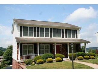 49 Marion Dr, Zelienople, PA 16063