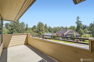 912 S 248th St Unit 15, Des Moines, WA 98198