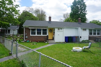 21 Bullard Ct, Stratford, CT 06614