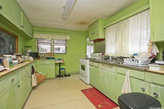 1924 Skyline Dr, Honolulu, HI 96817