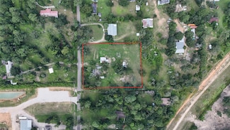 9026 Pine Ln, Magnolia, TX 77354