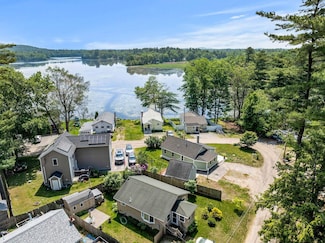 20 Circuit Dr, Kingston, NH 03848