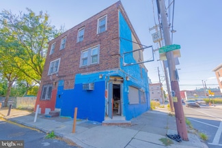 2264 N Palethorp St, Philadelphia, PA 19133