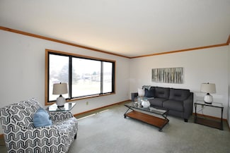 323 Helen Ct SW, Eyota, MN 55934